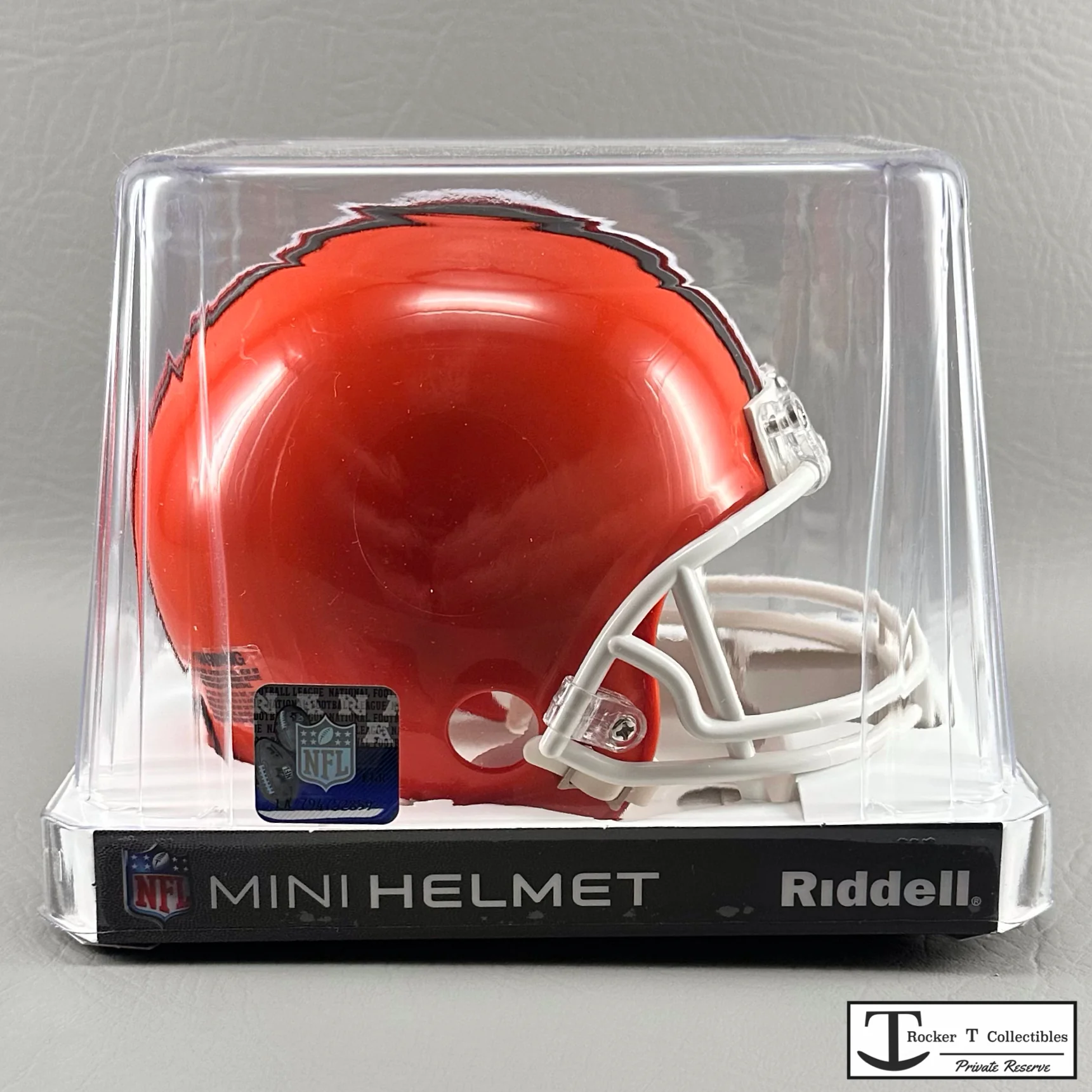 Riddell Cleveland Browns 1975-2005 Throwback VSR4 Mini Helmet (LAST ONE)