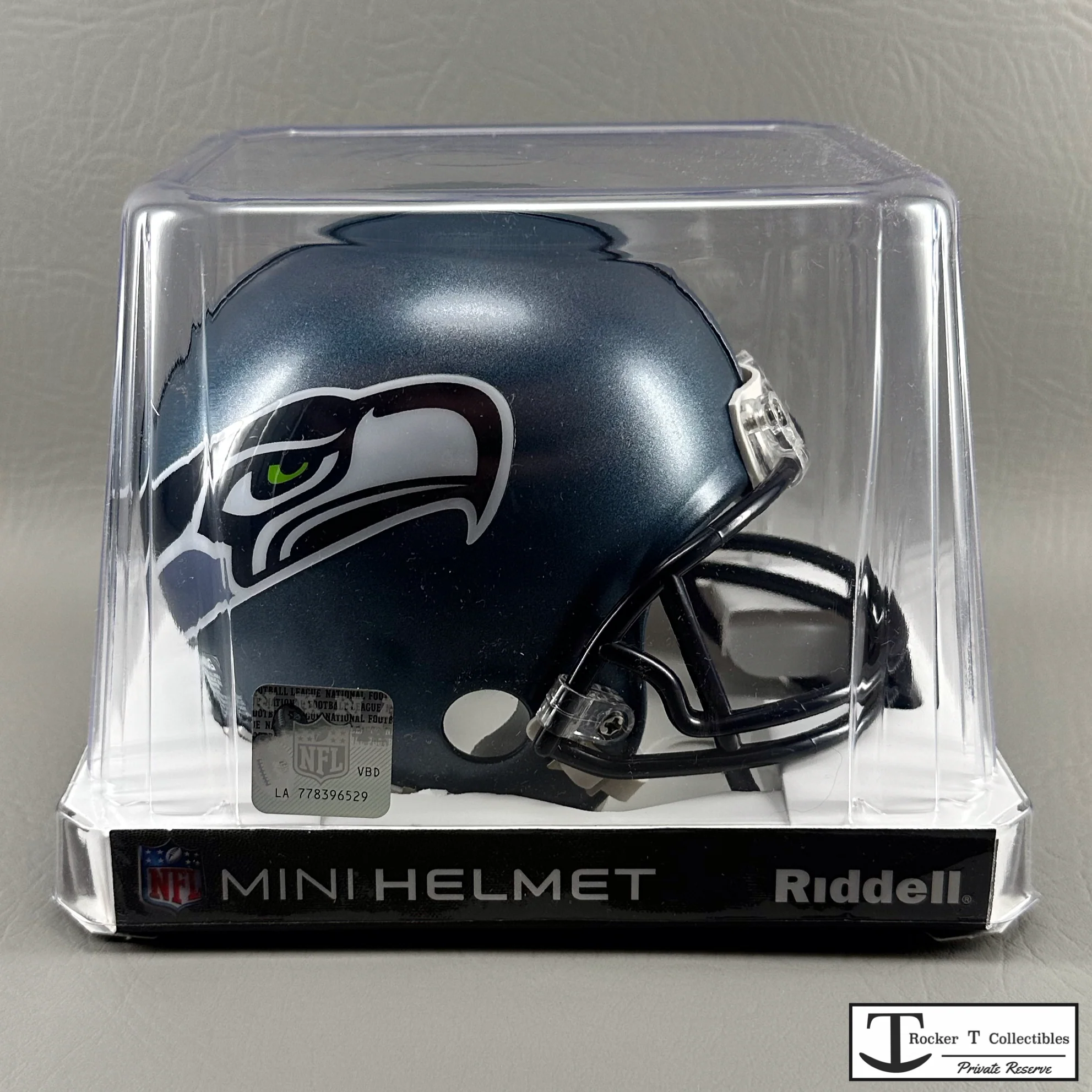 Riddell Seattle Seahawks 2002-2011 Throwback VSR4 Mini Helmet